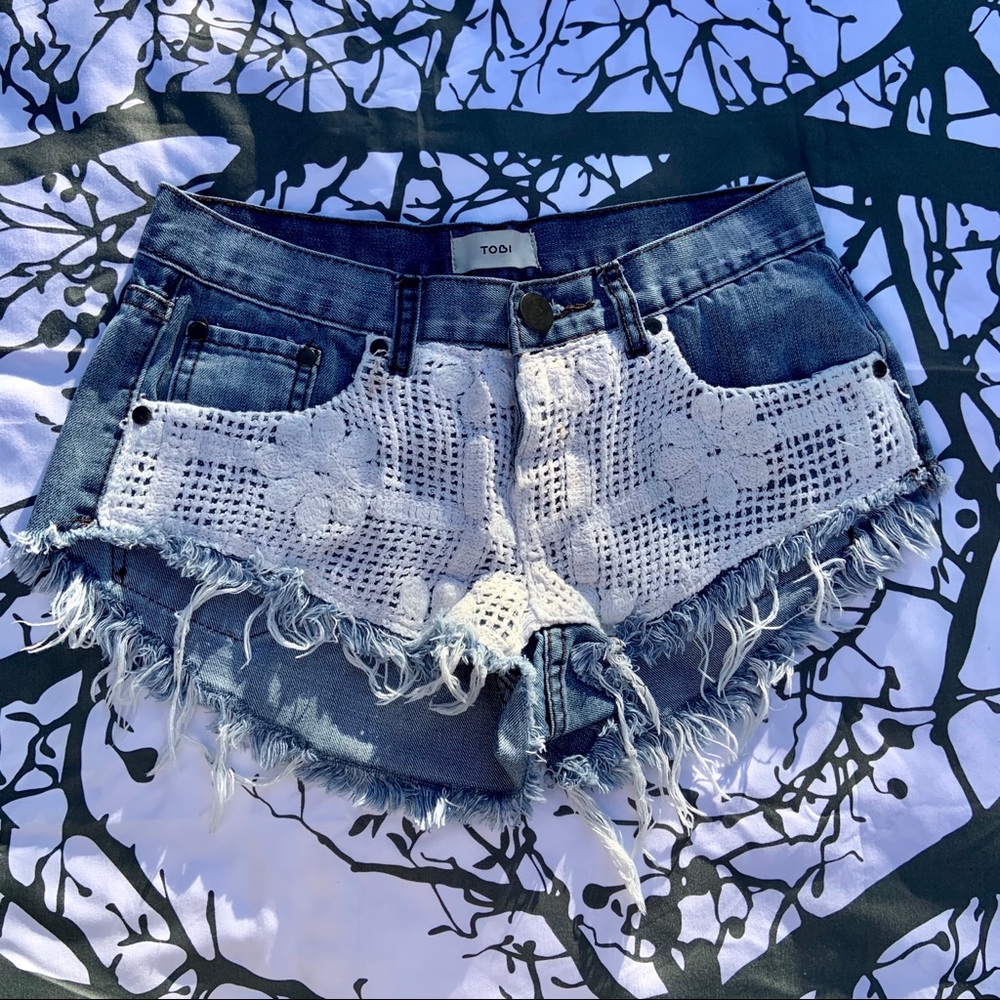 Tobi | White Crochet Blue Jean Shorts